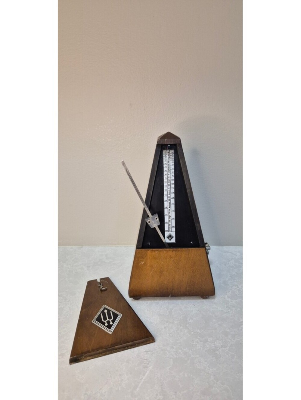 Vintage Wittner German Wooden Metronome - Picture 5 of 15